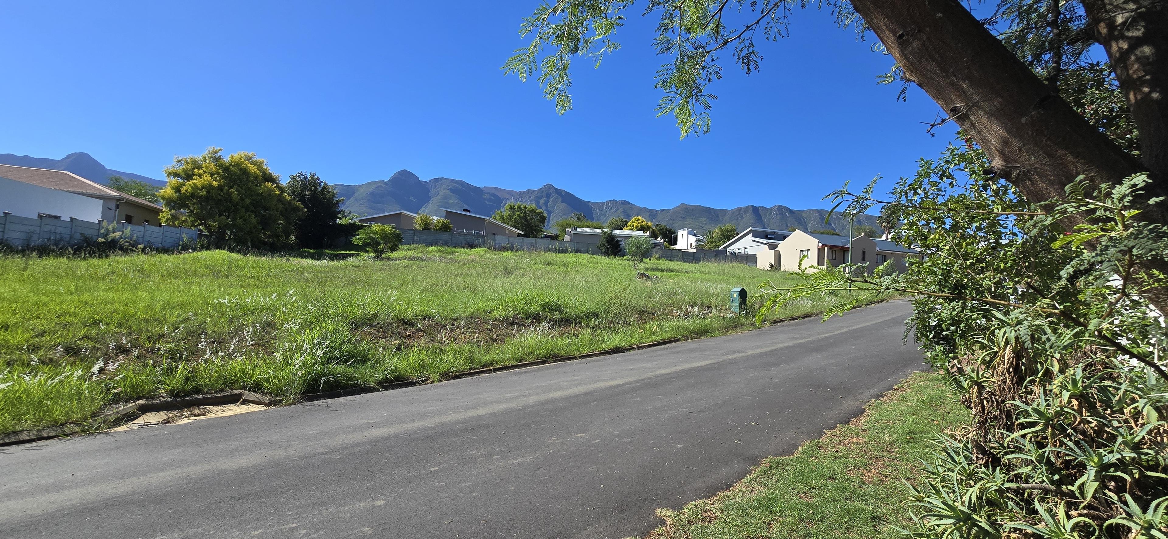 Image 4 of 6