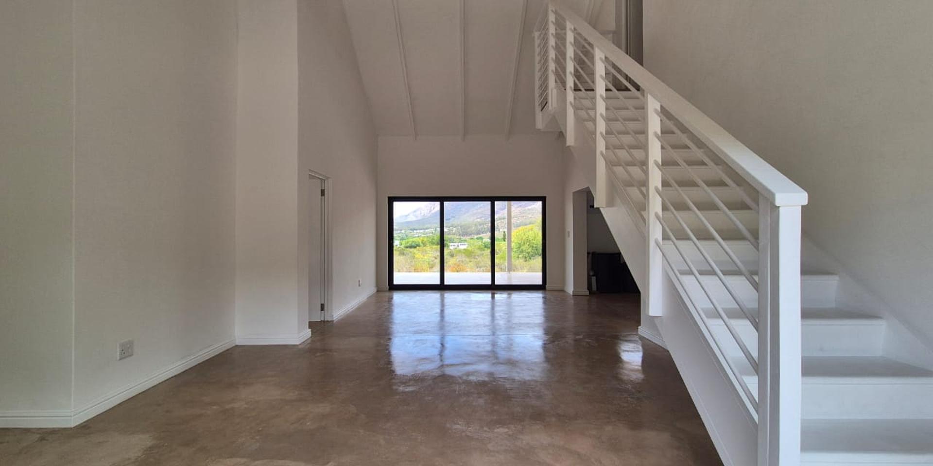 Image 2 of 6