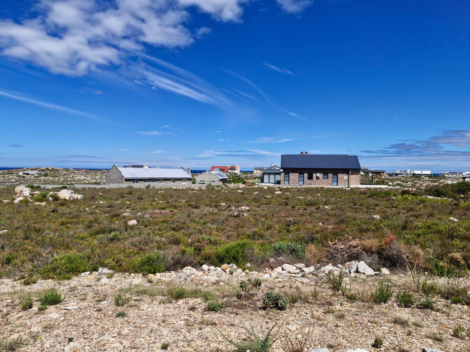 Image 4 of 6
