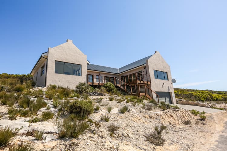 Main property image