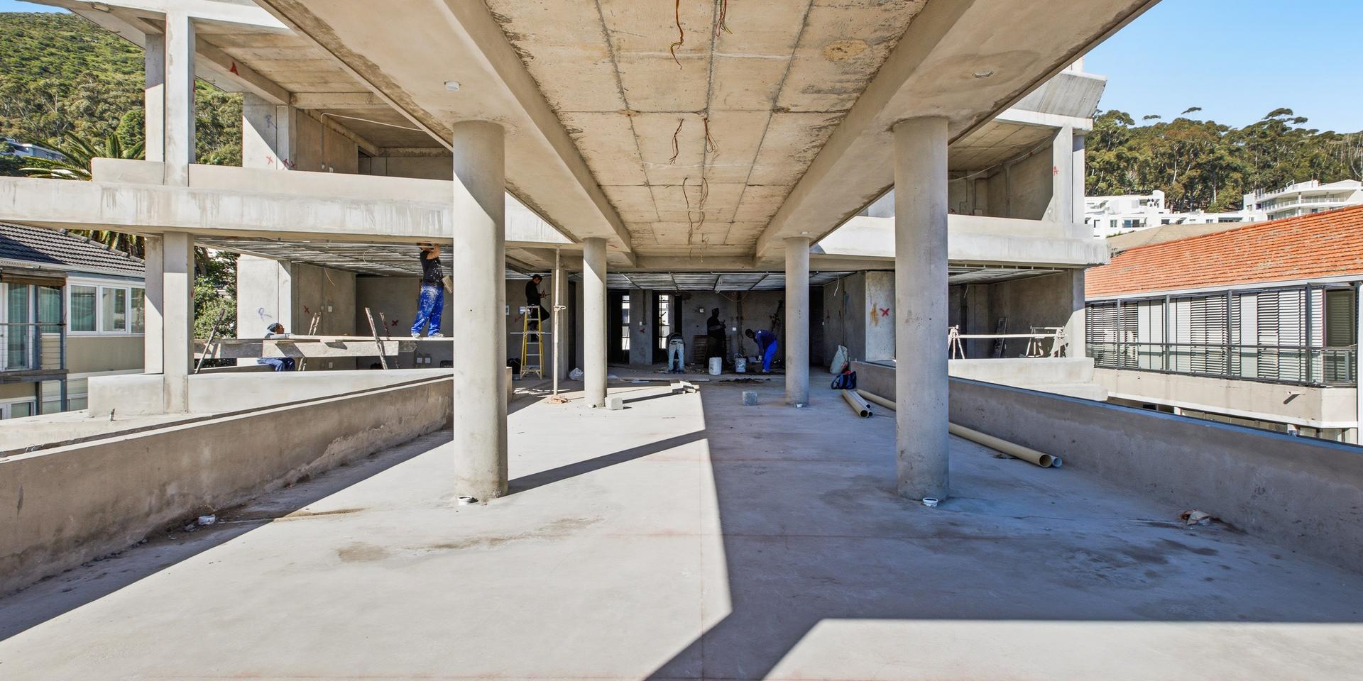 Image 4 of 6