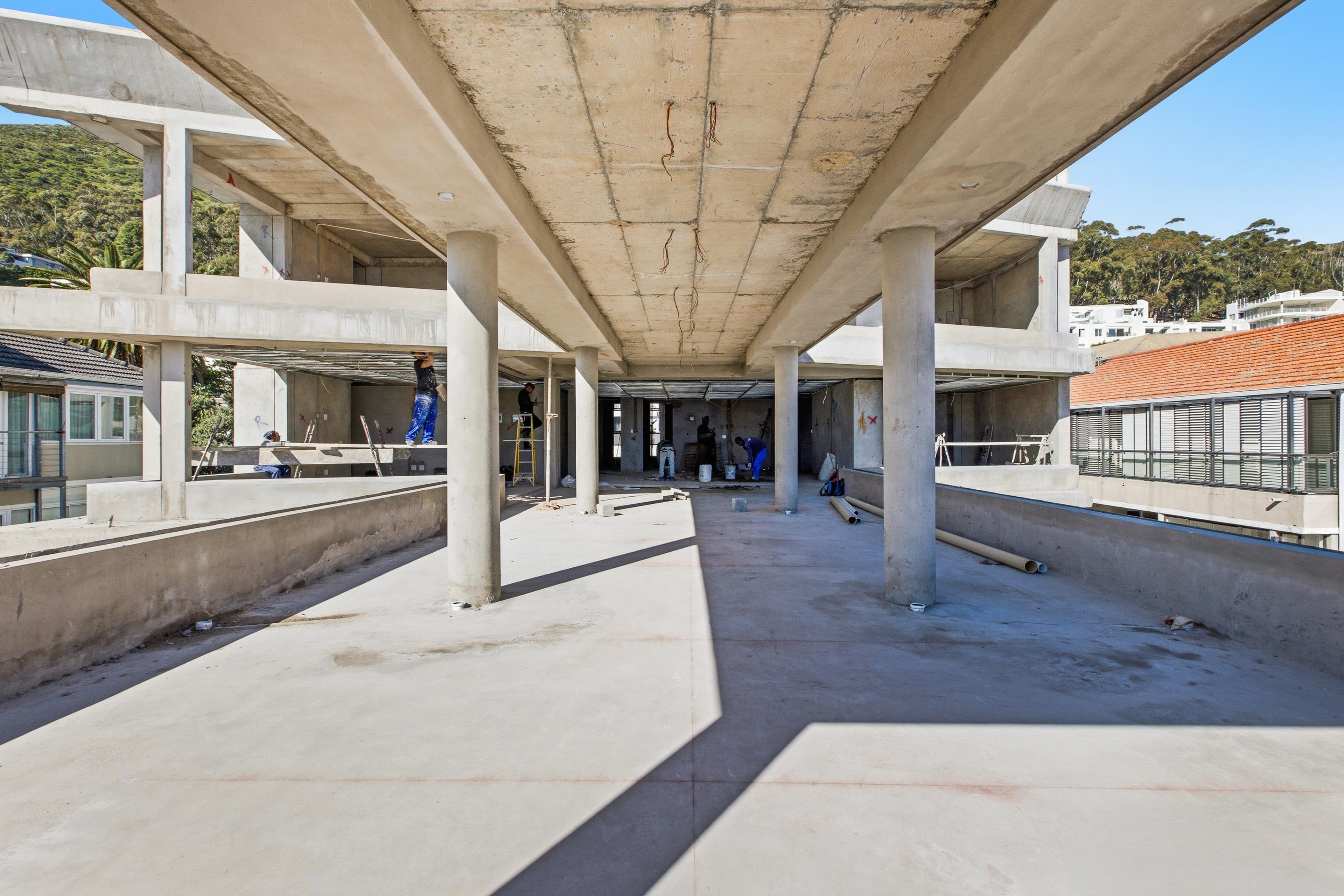 Image 4 of 6