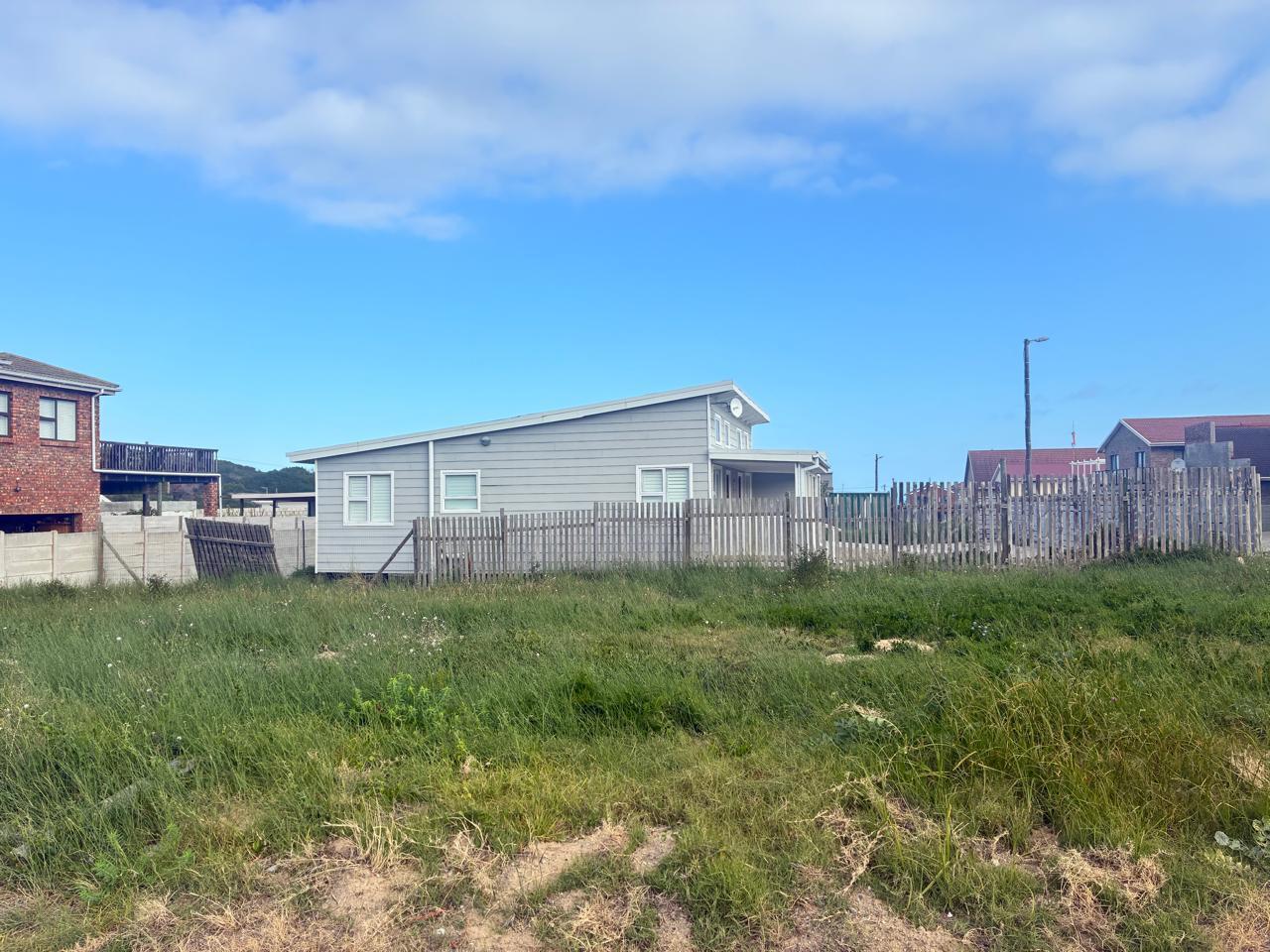 Image 4 of 6