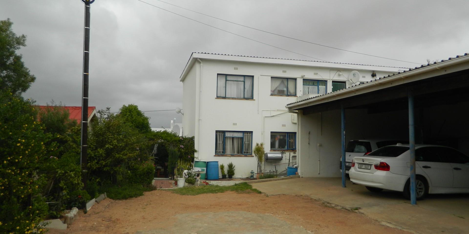 Image 3 of 6