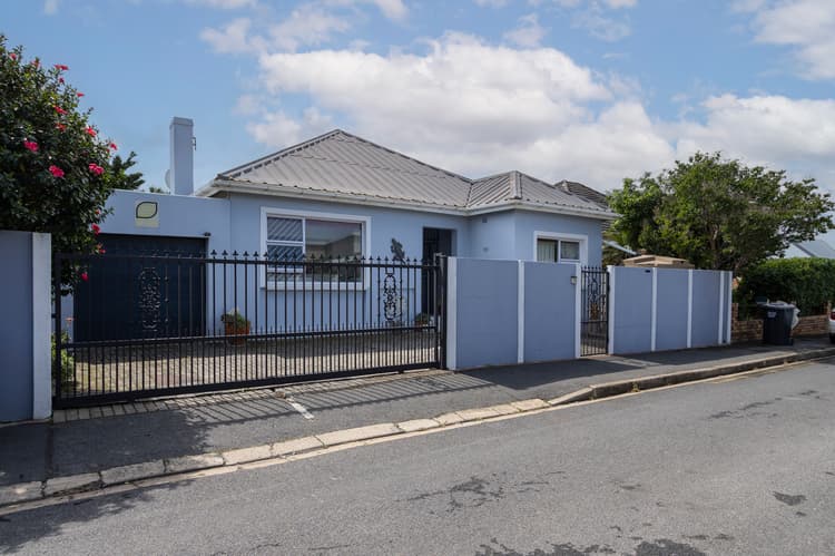 Main property image