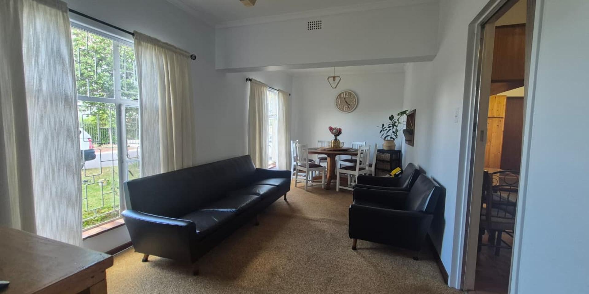 Image 4 of 6