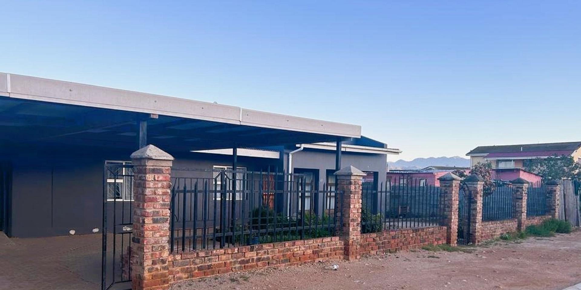 Image 1 of 6