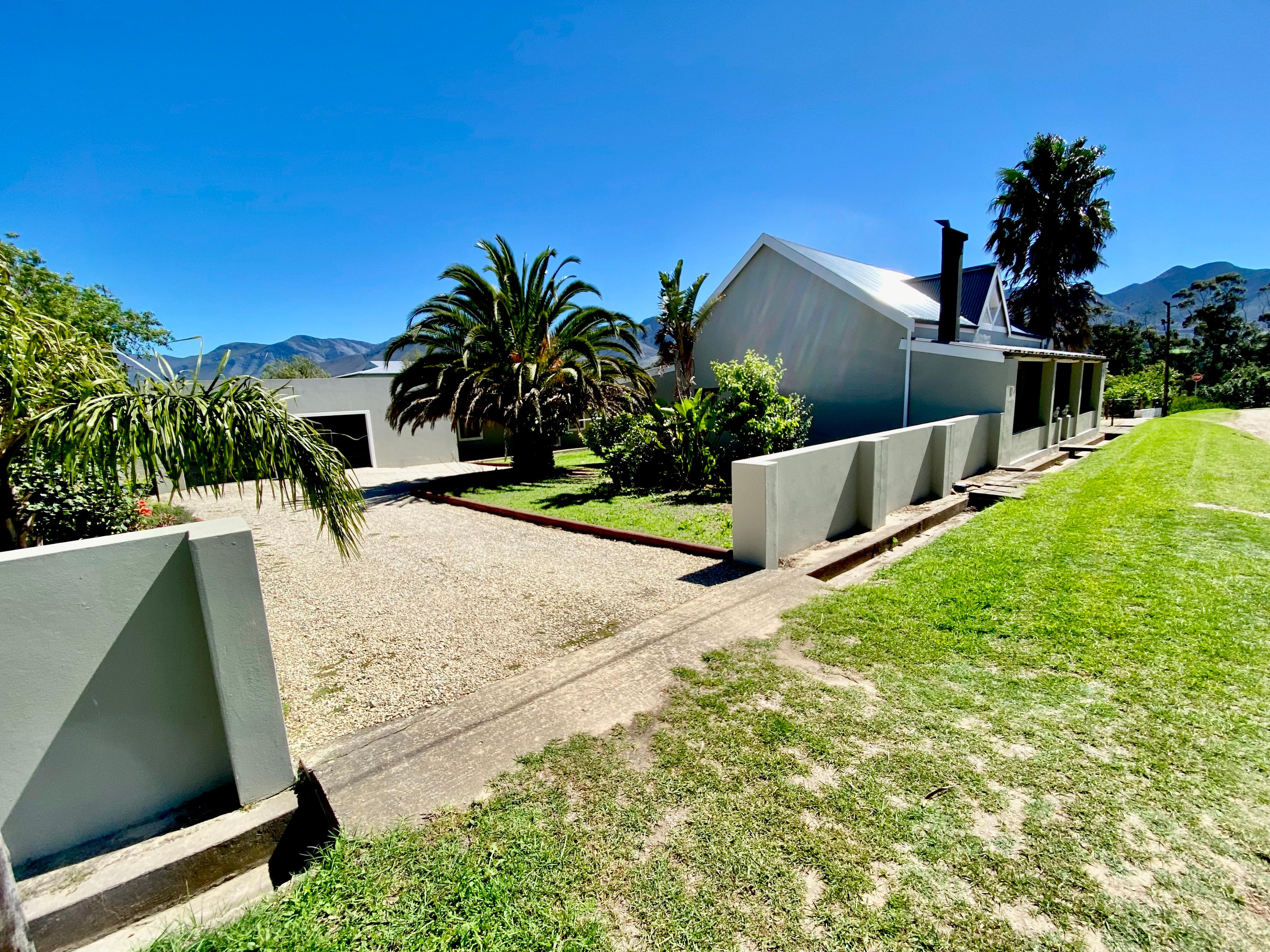 Image 2 of 6