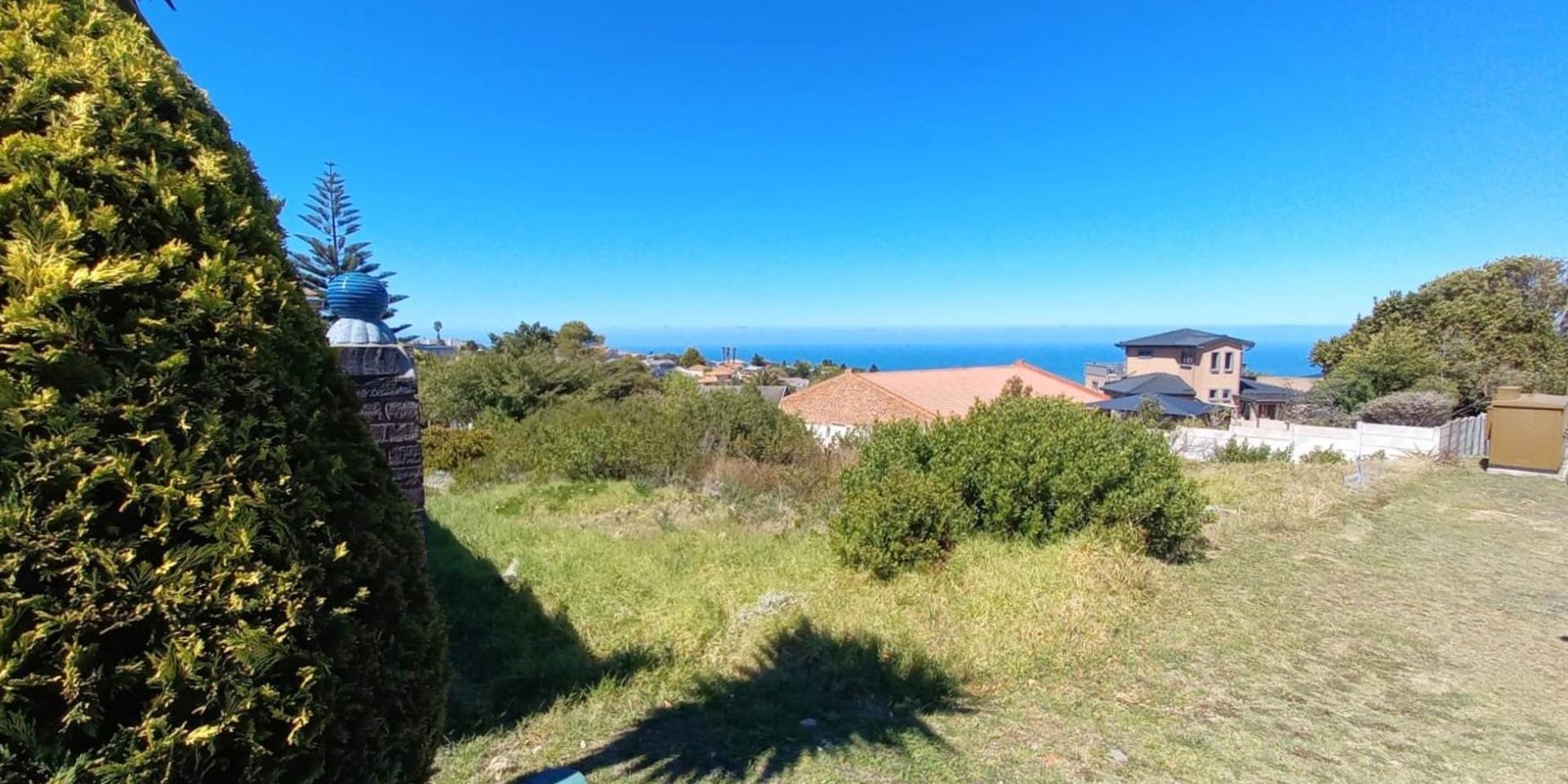 Image 2 of 6