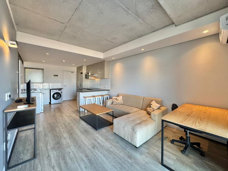 Main property image
