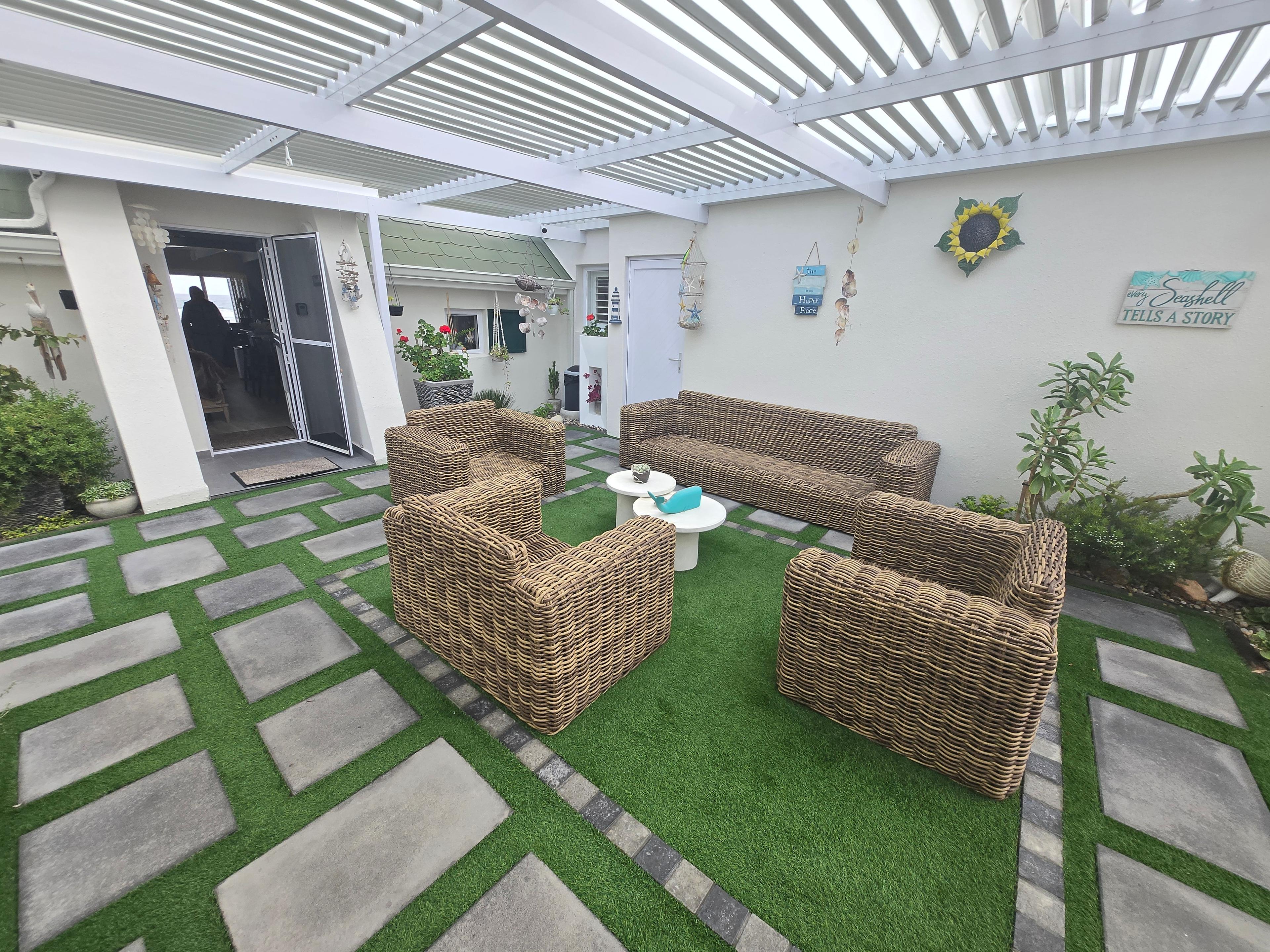 Image 5 of 6