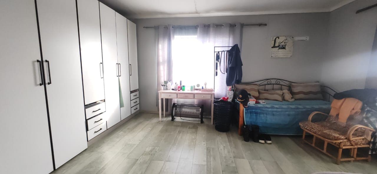 Image 21