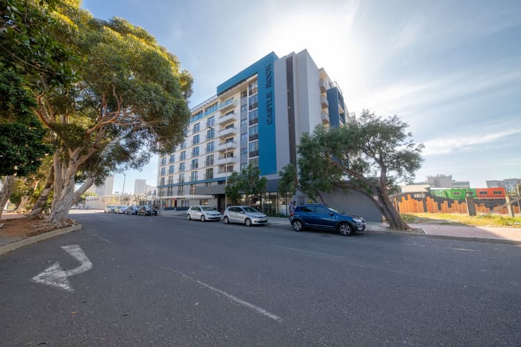 Main property image