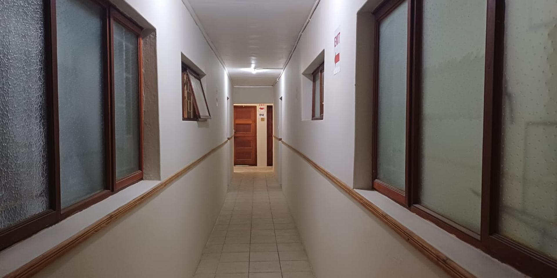Image 5 of 6