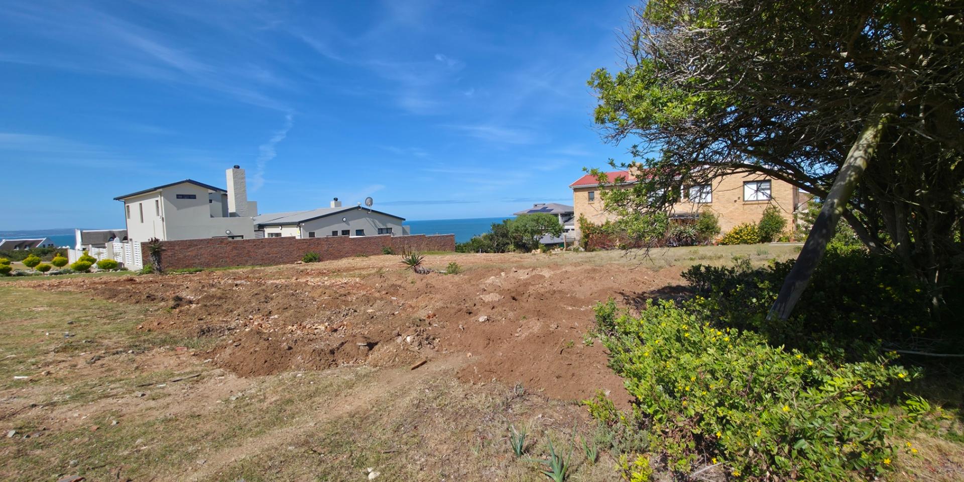 Image 2 of 6