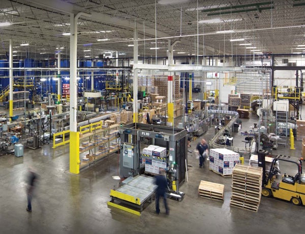 A look inside the AMSOIL Distribution Center located in the United States of America.