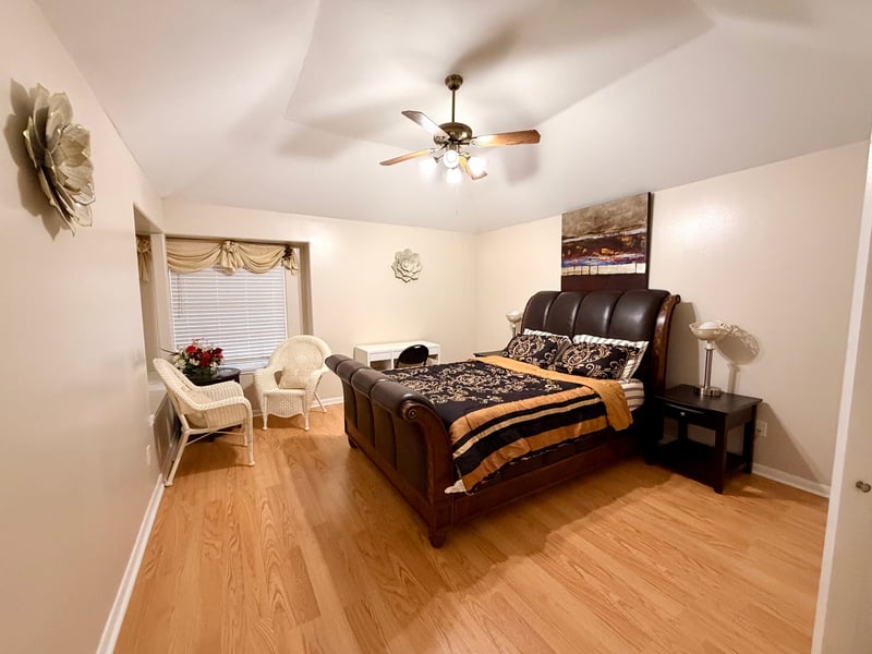 Pasadena Home Near Hospitals/Industry/ Shopping 6