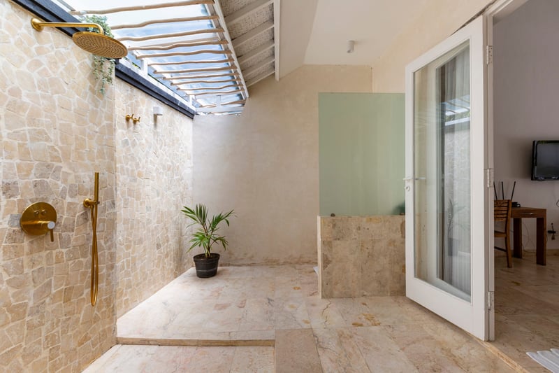 Romantic 2BR Pool Villa • Petitenget Hideaway 35