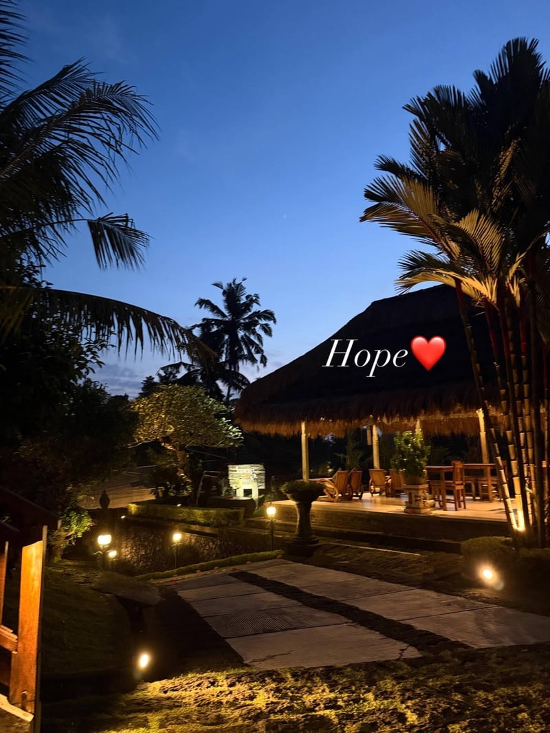 Romantic Ubud Getaway | 1BR Pool & Rice Field View — photo 4