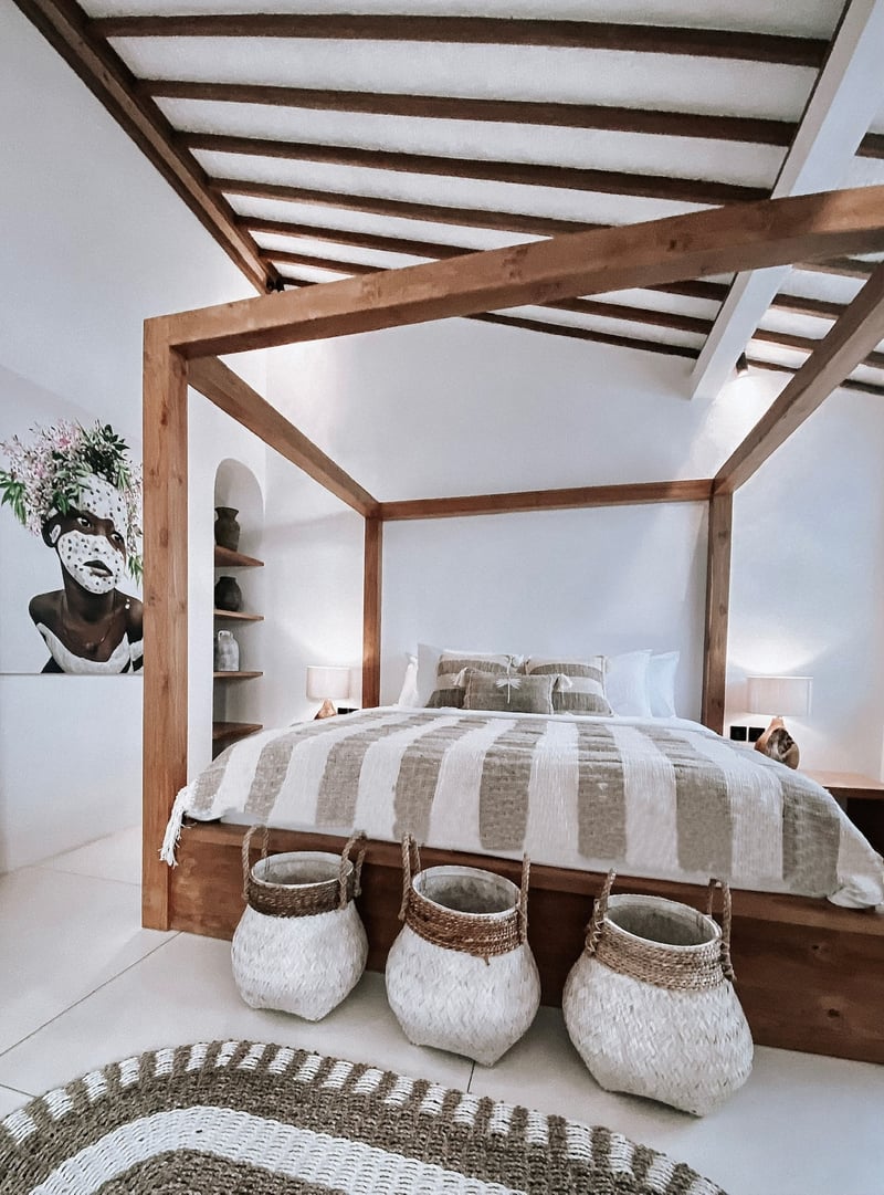 Brand New Private 3 BR Villa Sabarraca, Seminyak 8