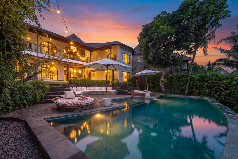 Rimba Villas:Grand 15BR Jungle-Luxe Escape, max 38 1