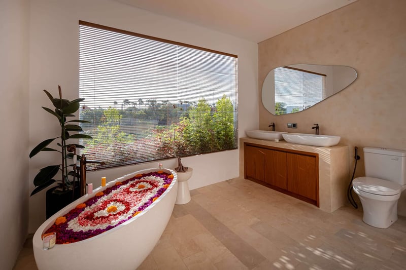 4BR villa, private pool, mini golf, Villa Soluna 23
