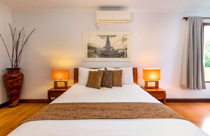 Villa Raffaela Legian-Stunning 5 star 4 Bed & Bath 20