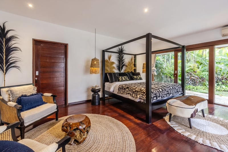 XL Tropical Estate • 4BR • Quiet • Next to POI 15