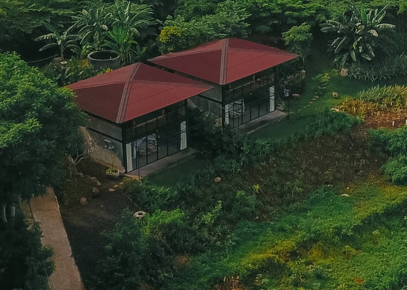 Villa Baja Barat 6