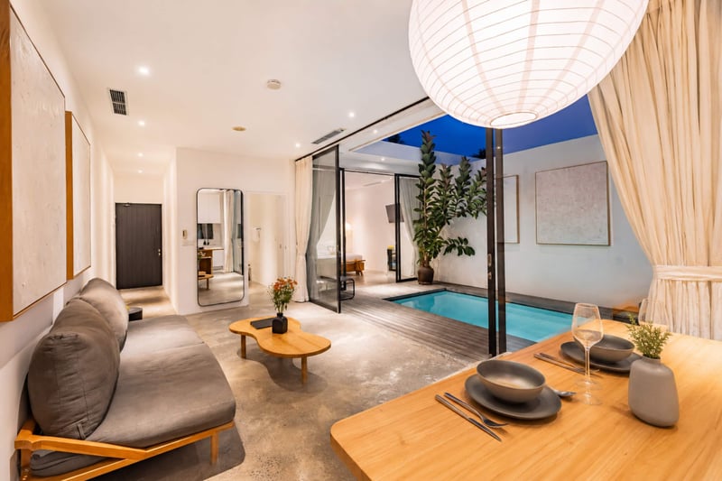 Minimalist Villa Berawa Canggu With Ricefield View — photo 2