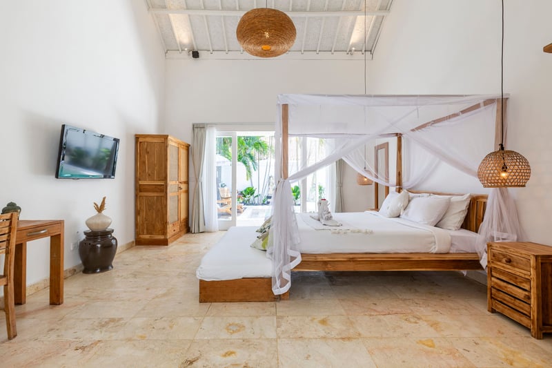 Romantic 2BR Pool Villa • Petitenget Hideaway 26
