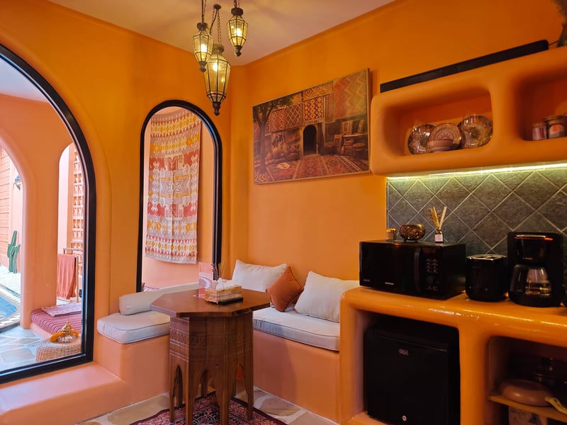 Villa Romantic Marakesh 1BR Private Pool (New!) 2 4