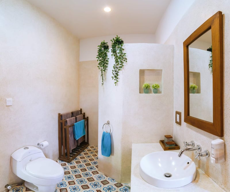 Villa Toya. Central, leafy retreat, sleeps 10 31