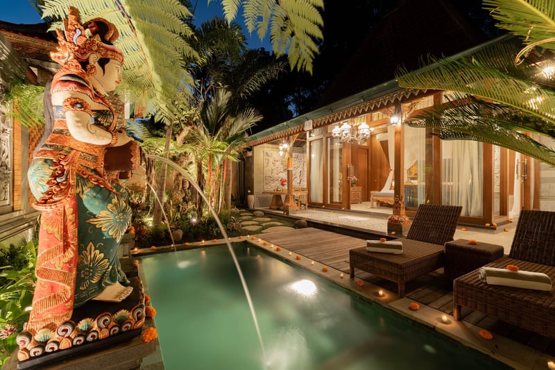 Luxury 1-BR Romantic Balinese Private Villa Ubud — photo 2