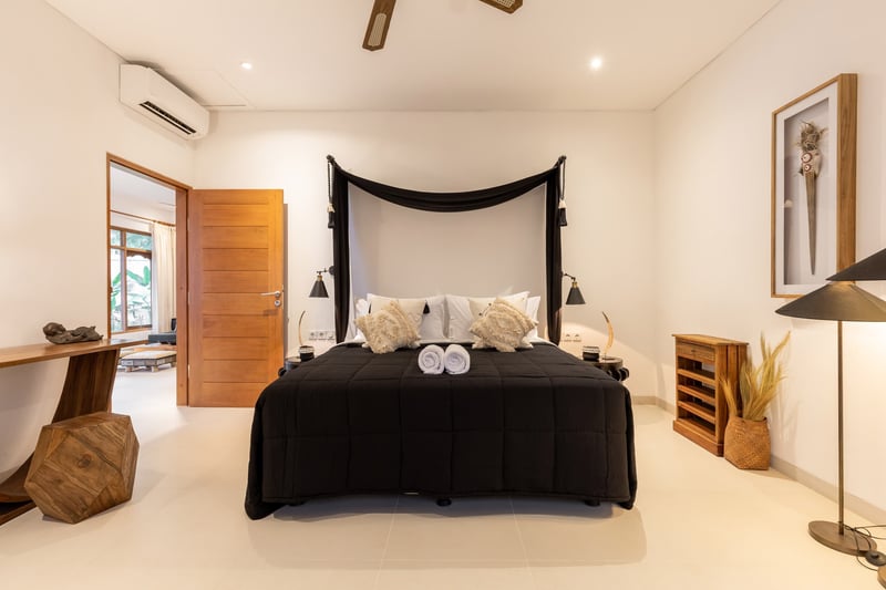 La Bohemia Ubud: Luxe 4BR villa with Natural Pool 32