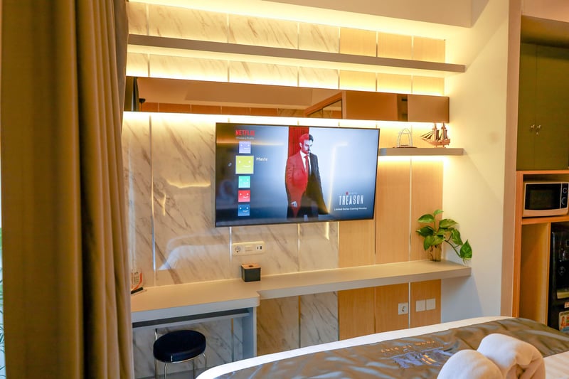 Modern Studio Taman Anggrek Residences Tower F 8