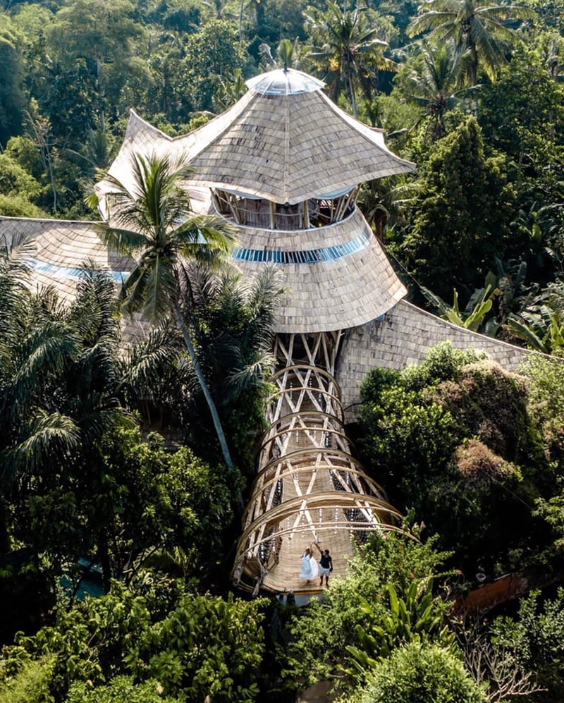 Sharma Springs 5 bds Luxurious Bamboo Mansion Pool 9