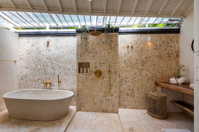Romantic 2BR Pool Villa • Petitenget Hideaway 38