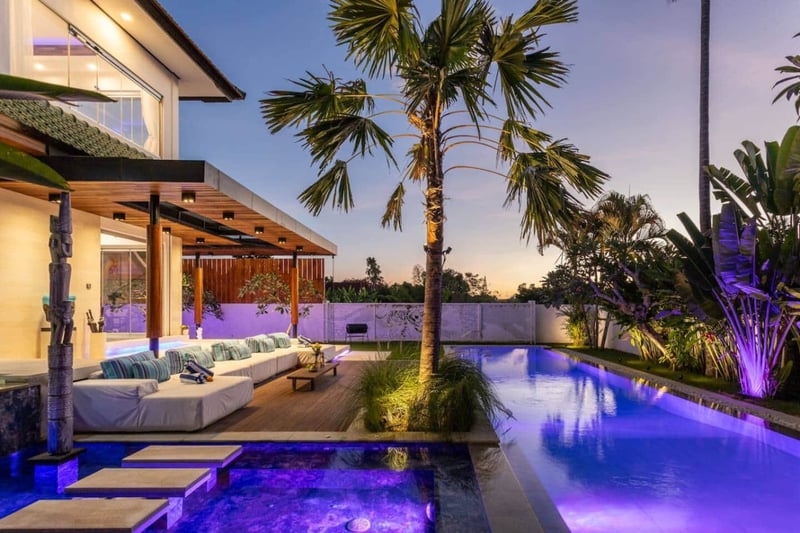 Villa Blue Diamond 1