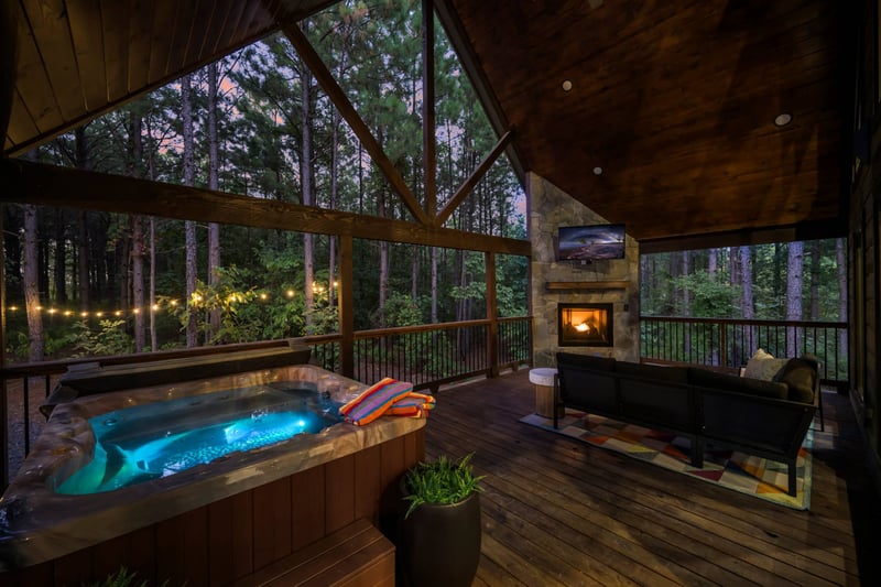 Couples Getaway (Sauna/Cold Plunge/Hot Tub) — photo 2