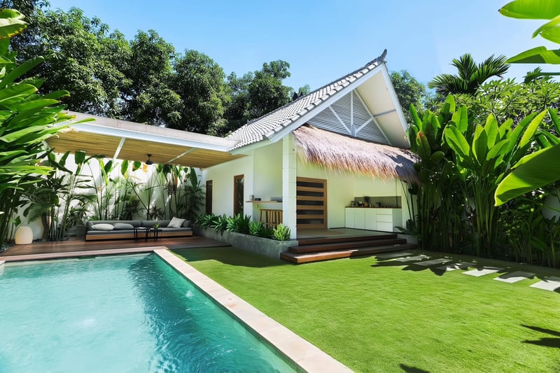 CONTEMPORARY POOL HOUSE - Seminyak 15
