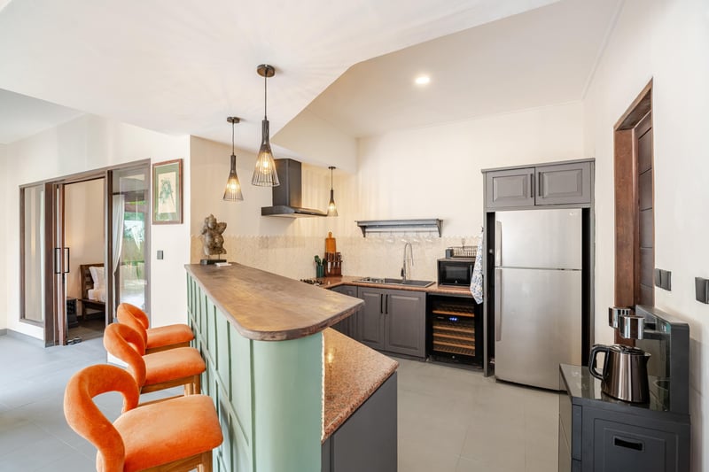 Damira 3BR Villa w/Pool, Seminyak 8