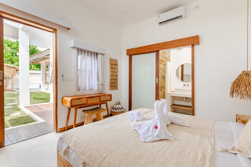 Timeless Chic 4BR Private Pool Villa • Petitenget 33