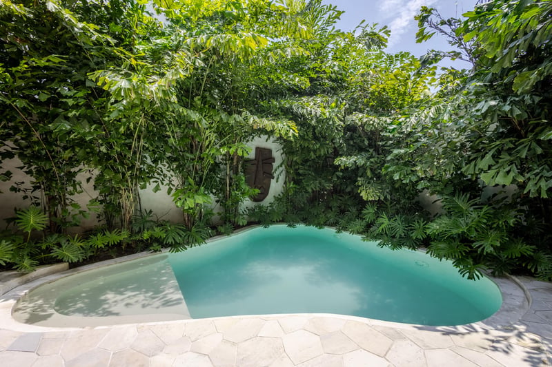 Lux 3BR Rooftop BBQ |near FINNS Atlas | Berawa 25