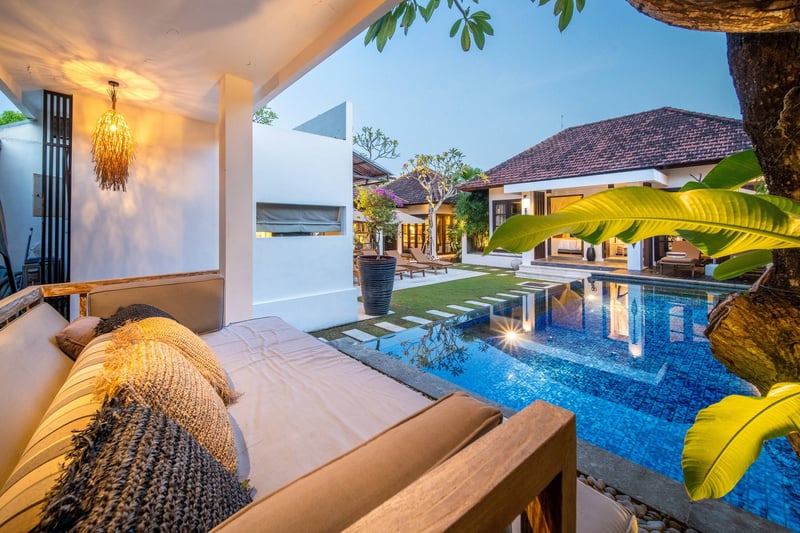 Lotus Luxury Villa Four Bedroom with Pool 16