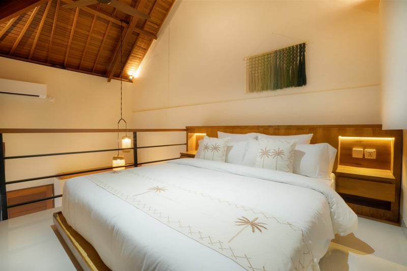 Suite room sleepwell seminyak -seminyak center 12
