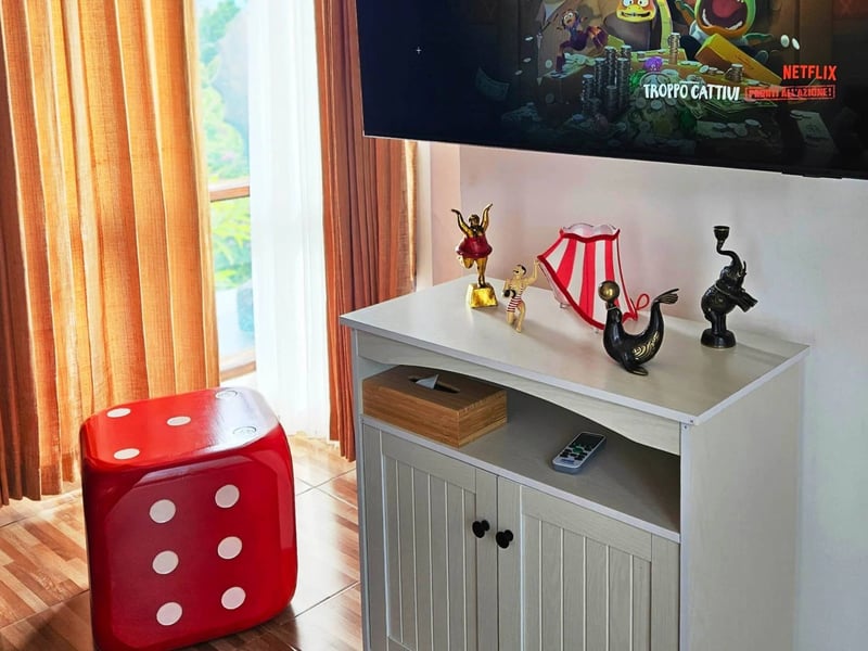 The Magic Villa 10