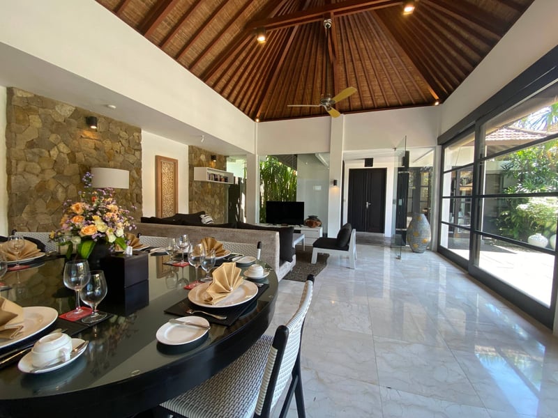 Lotus Luxury Villa Four Bedroom with Pool 1