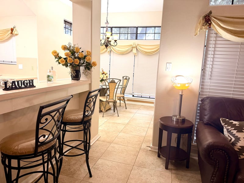Pasadena Home Near Hospitals/Industry/ Shopping 9