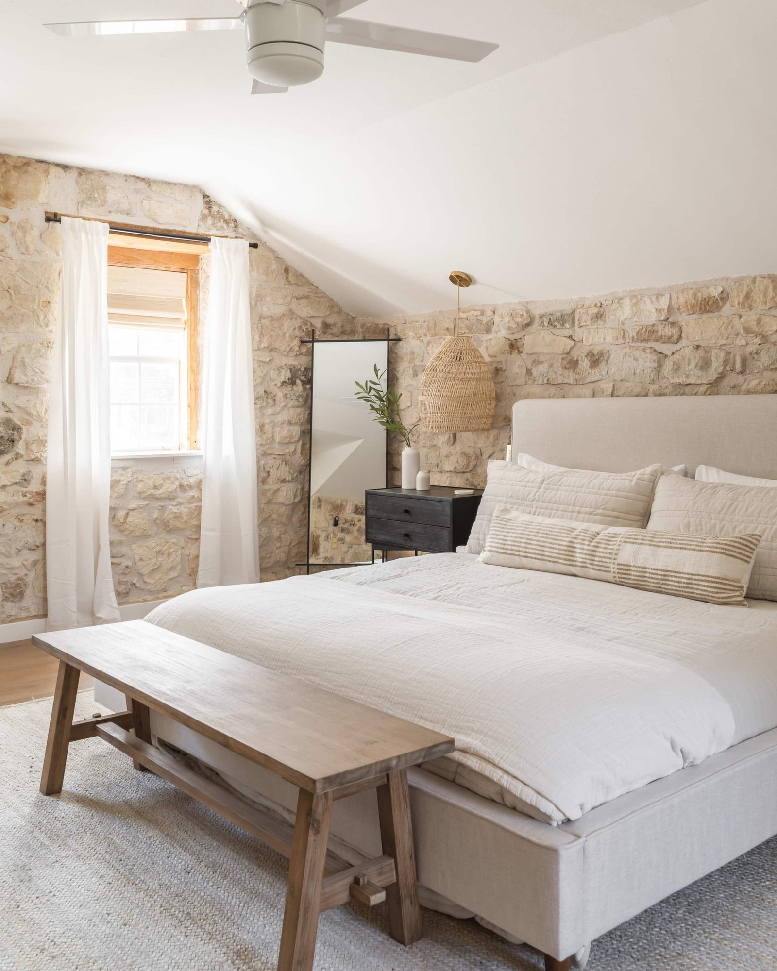 Stone Haus — photo 2